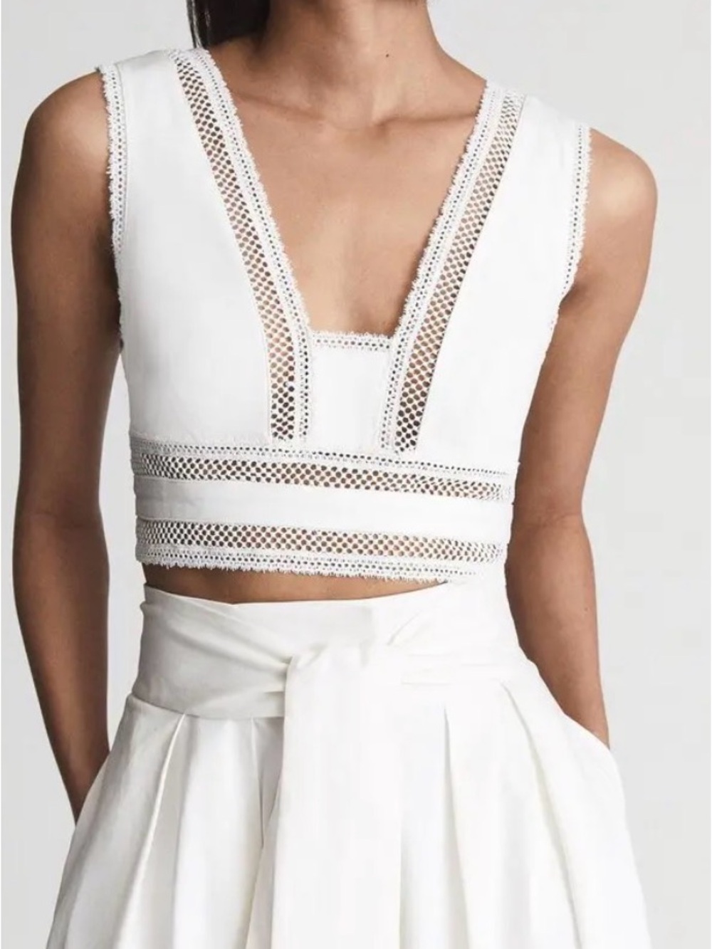 NWT REISS Ivy Lace Crop Top White Tie Back Size 4